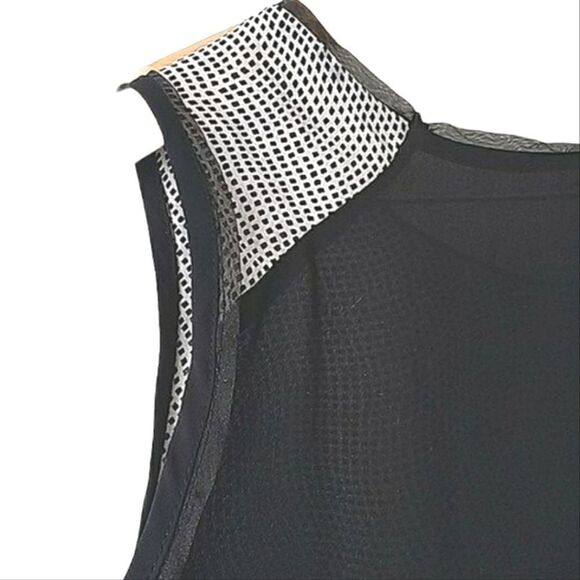 Mossimo Black & White Abstract Dot Hi Low Hem Tank Top size L - Picture 4 of 6
